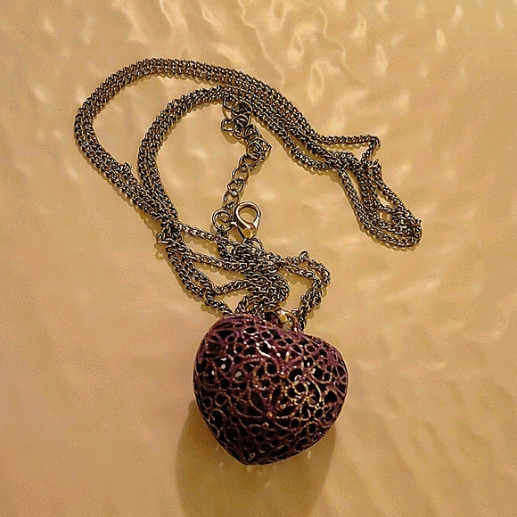 Women's 💜 Fashion Necklace - Picture 3 of 3